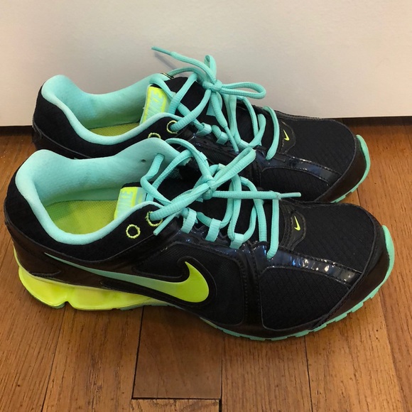 nike reax 8 womens